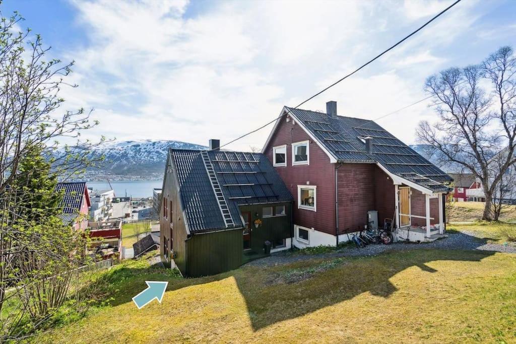 Cozy Little House In Tromso City Zewnętrze zdjęcie